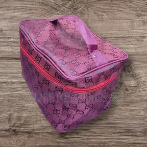 Shantel Toilet Bag