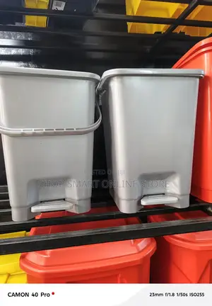 Plastic Step on Dust Bins