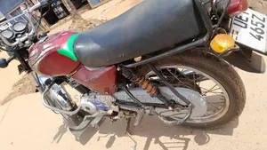 Bajaj Boxer 2022 Red