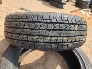 235/55r20 New Tyres .