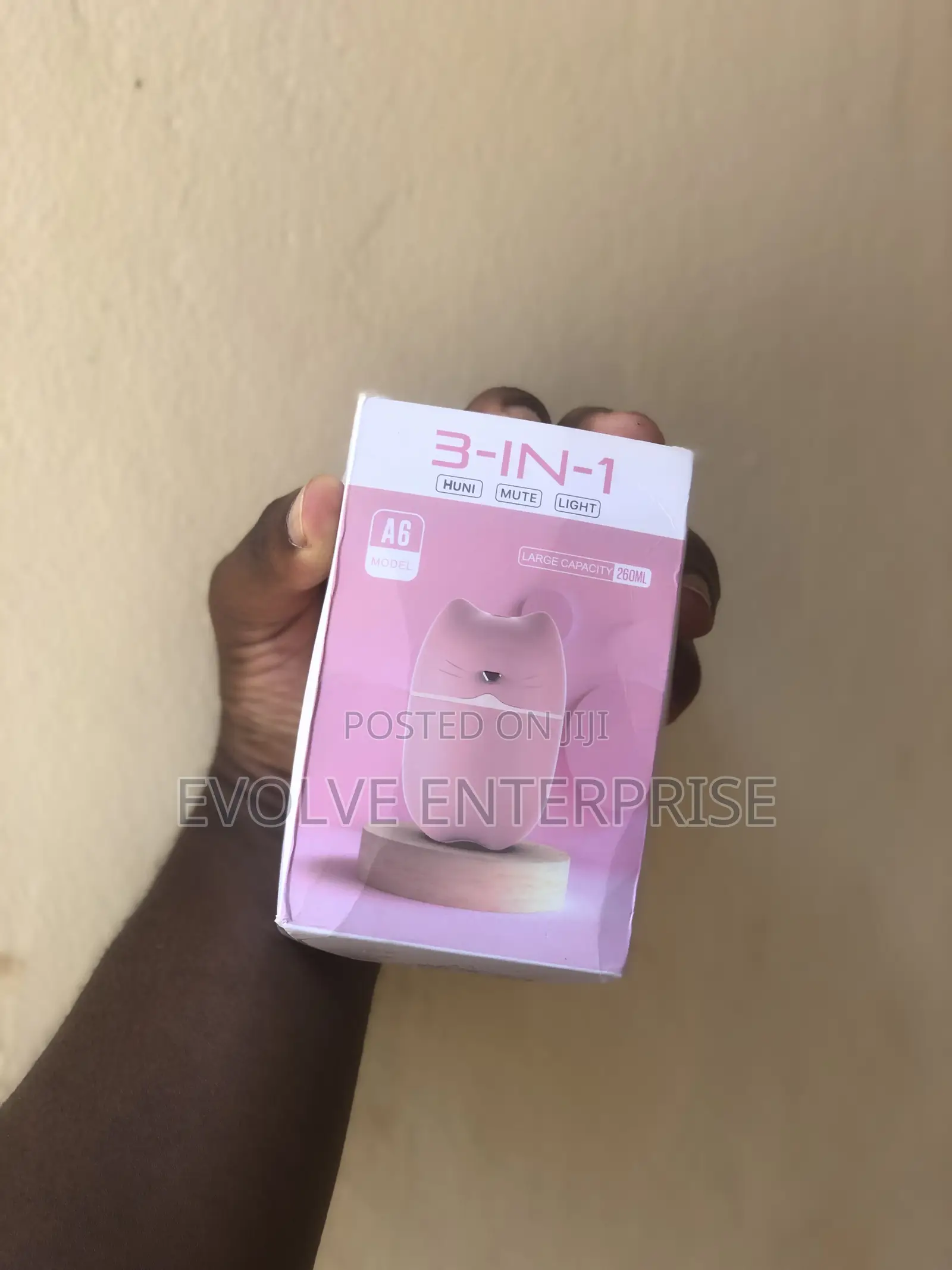 Car Humidifier Quiet Small Vehicle Humidifier With Fine Mist