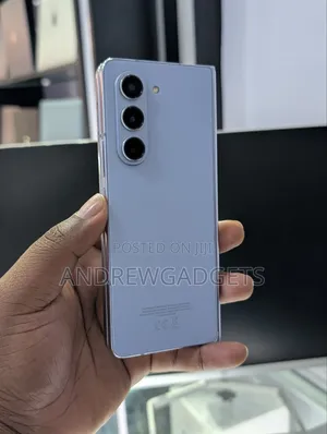 New Samsung Galaxy Fold 512 GB Blue