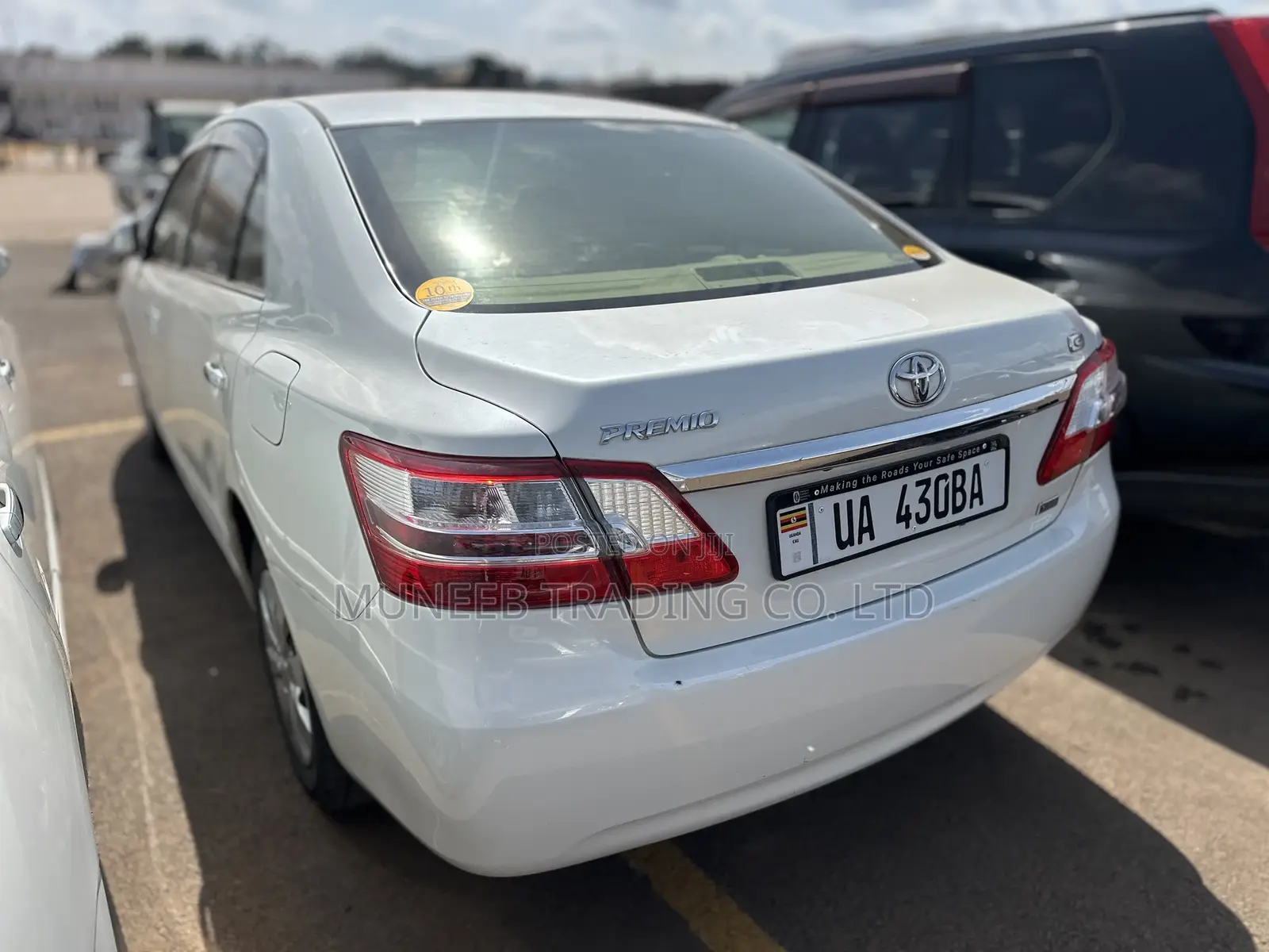 Toyota Premio 1.8 AWD 2011 White