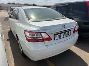 Toyota Premio 1.8 AWD 2011 White