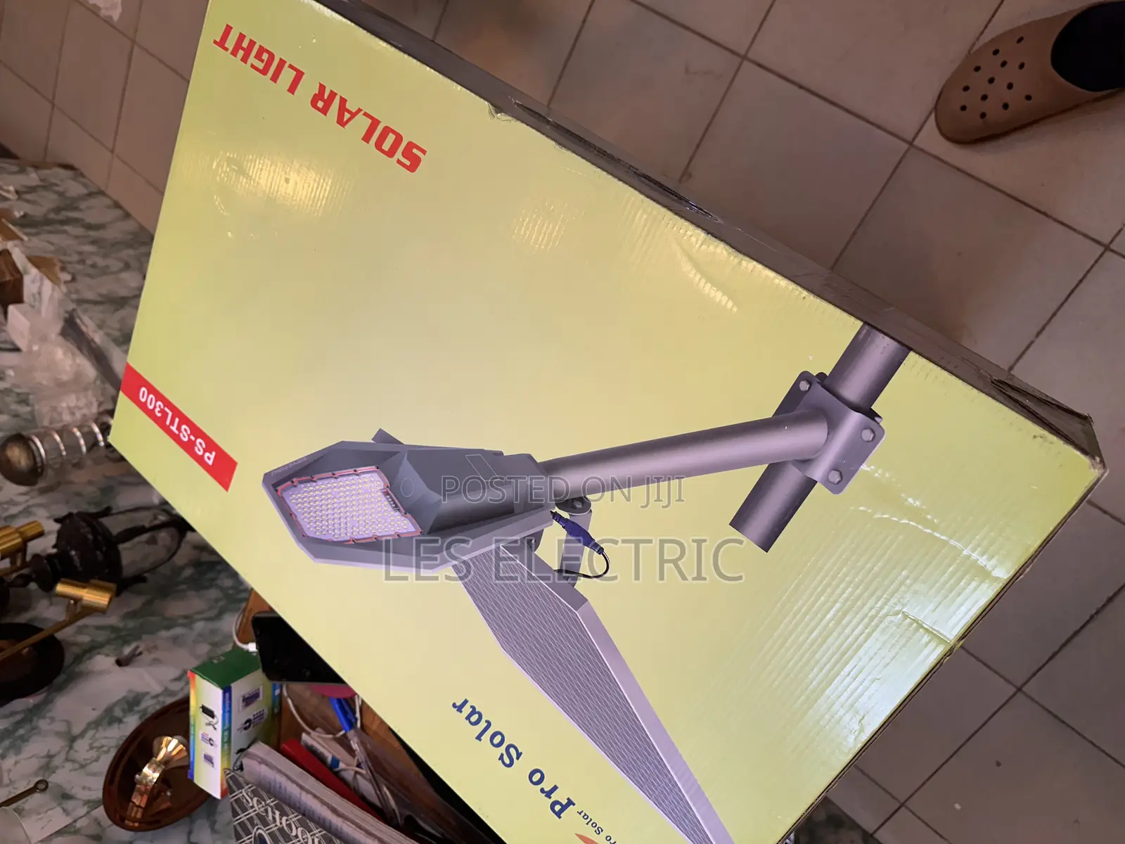 300w Pro Solar Streetlight