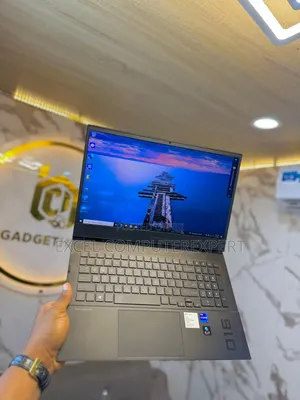 New Laptop HP Omen 16 32GB Intel Core I7 SSD 2T