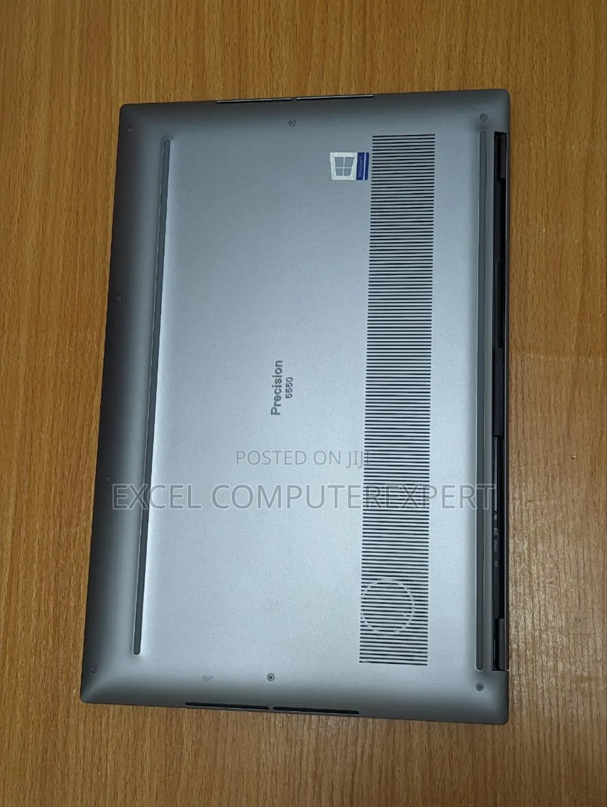 New Laptop Dell Precision 5550 16GB Intel Core I7 SSD 512GB
