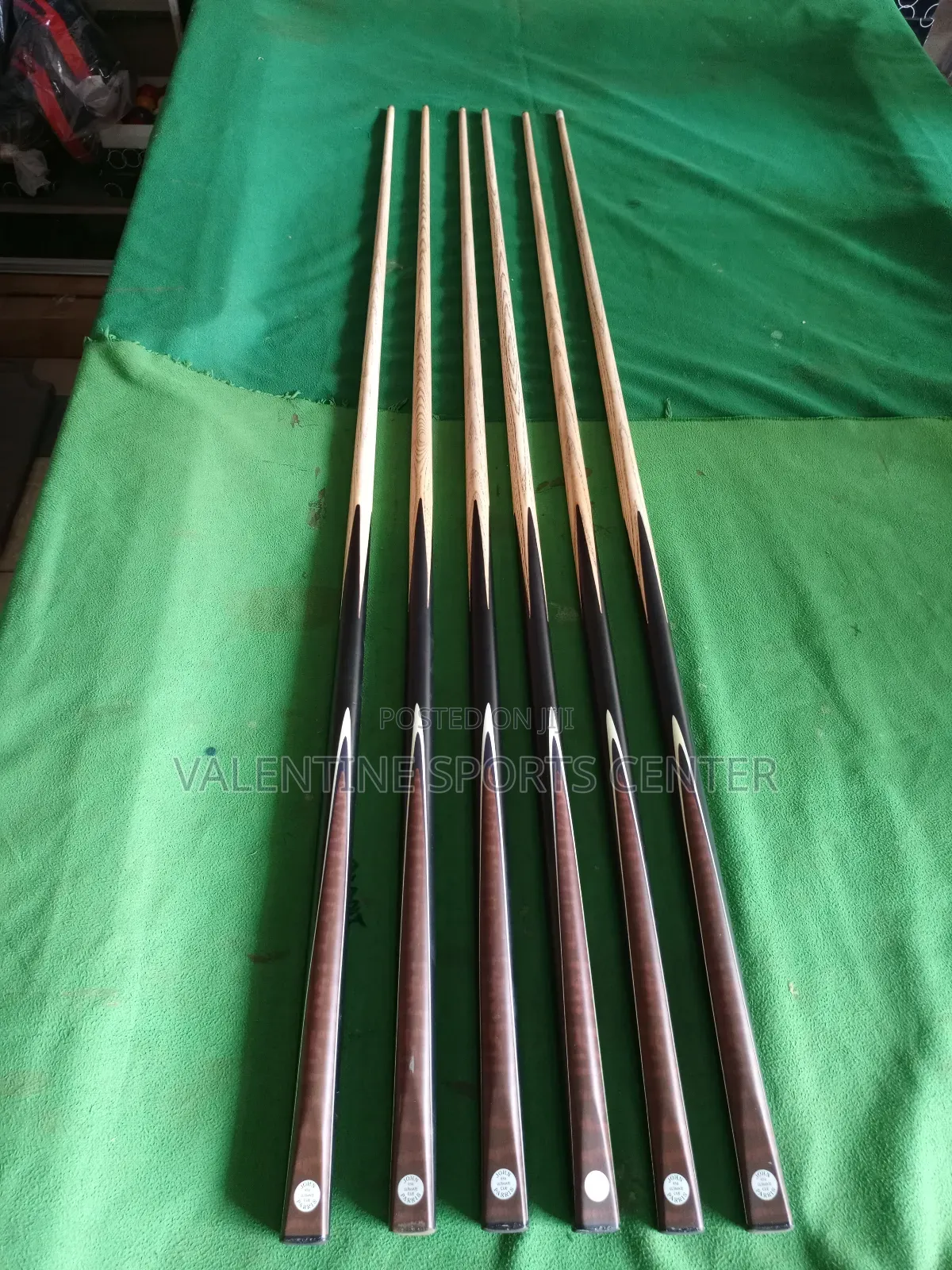 Single Pic of Cue Stick Original