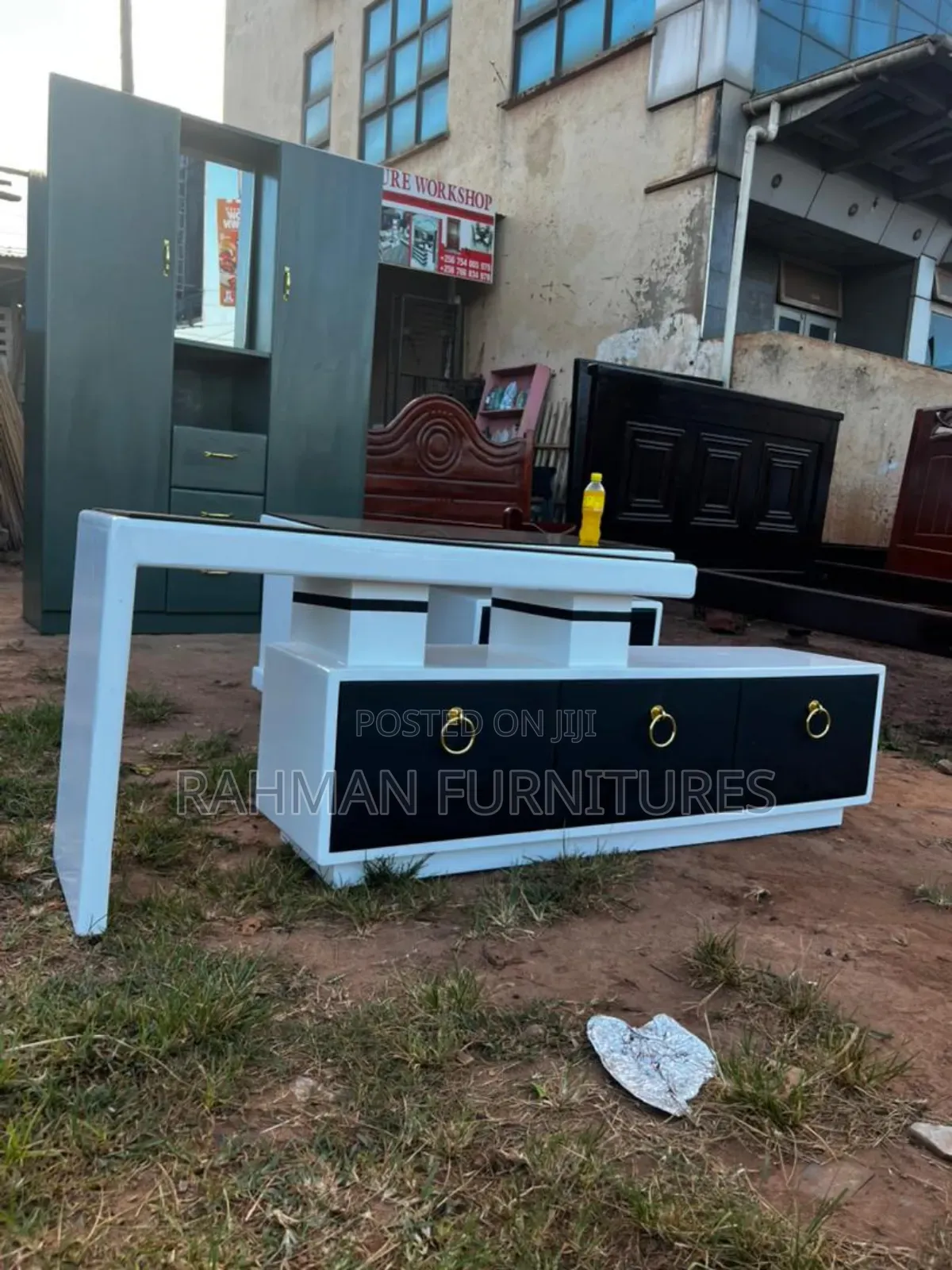 Tv Stand New Quality