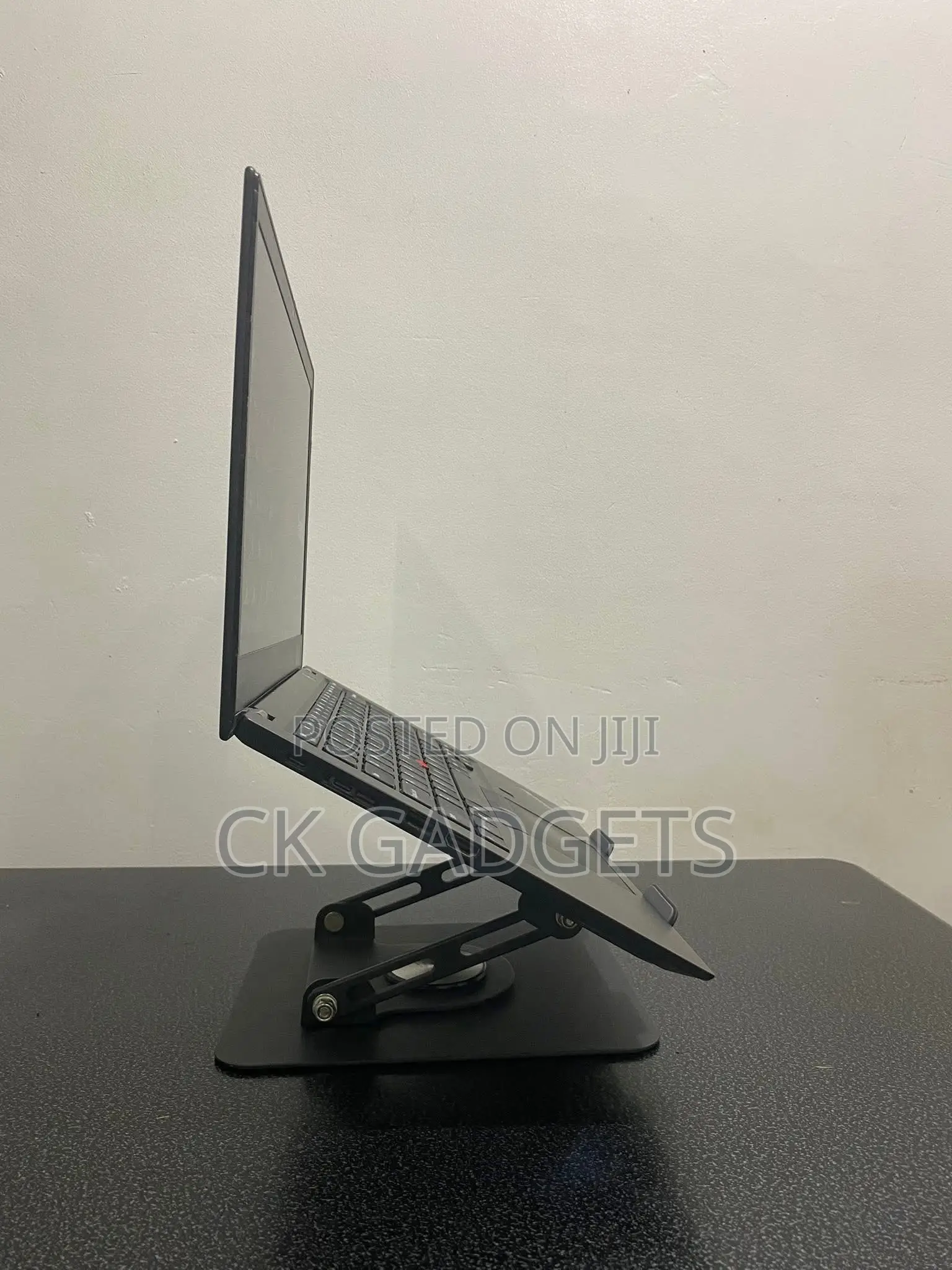 New Laptop Lenovo ThinkPad T490s 16GB Intel Core i5 SSD 256GB
