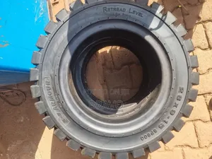 28x9-15 Solid Tyres for Forklift.