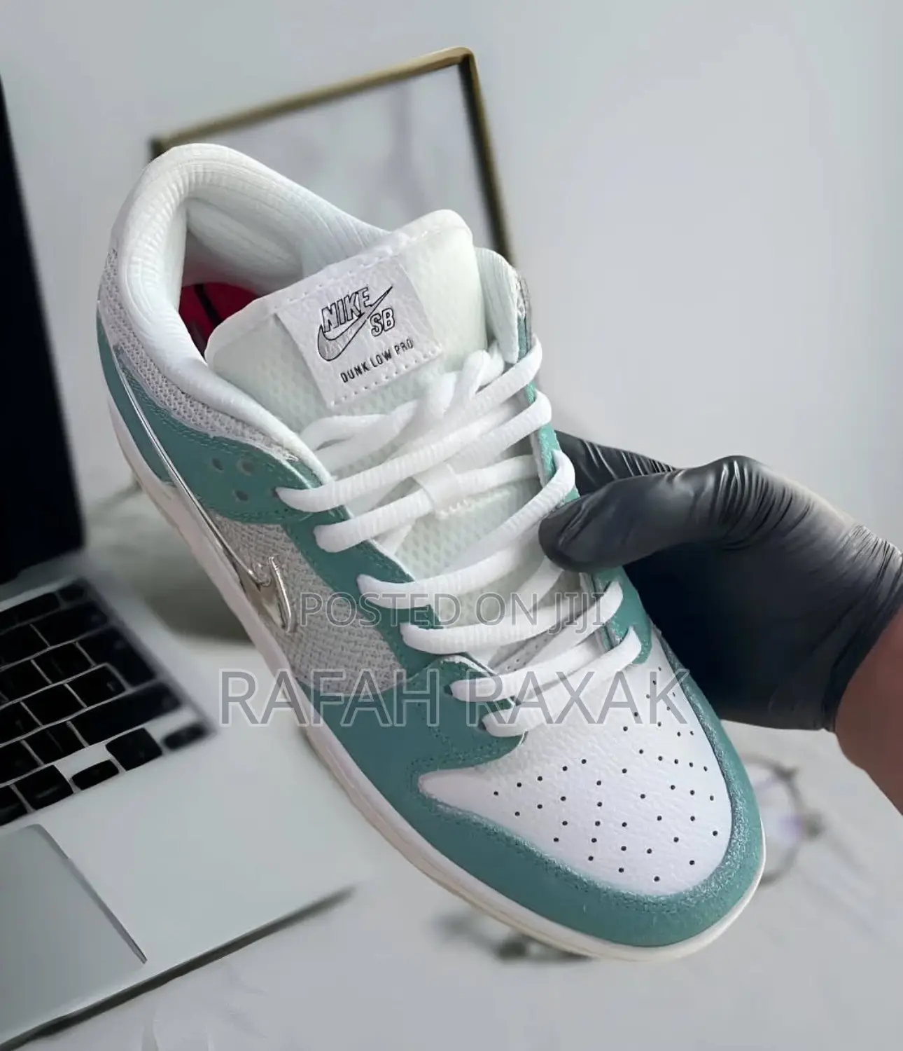 Men’S Nike Sb Dunk Low Pro April Skateboard Sneakers