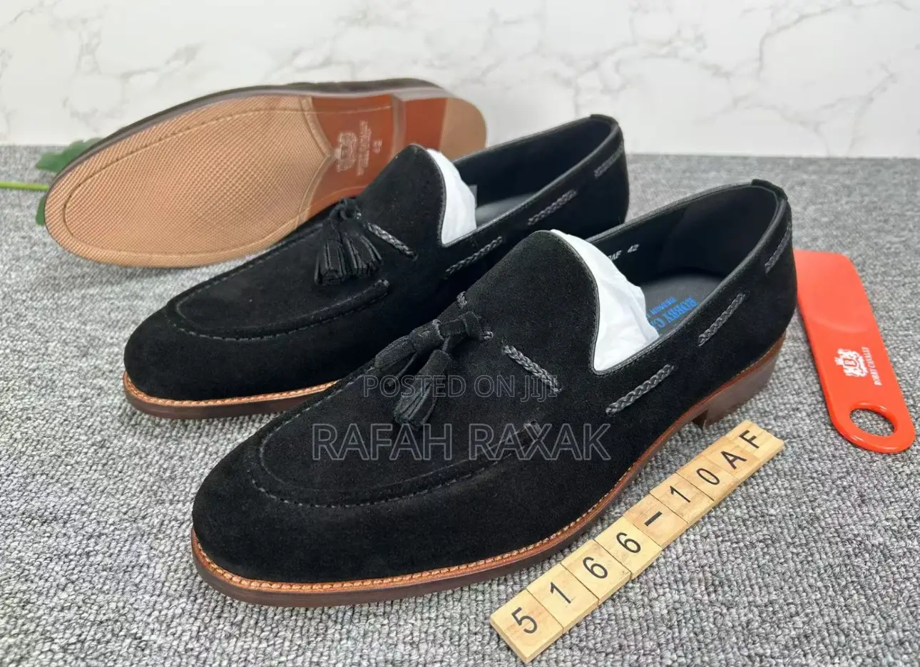 Men’S Super Classic Black Robby Cavally Gentle Suede Loafers