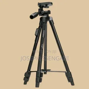 Photo - Tripod With a Free Carrying Bag