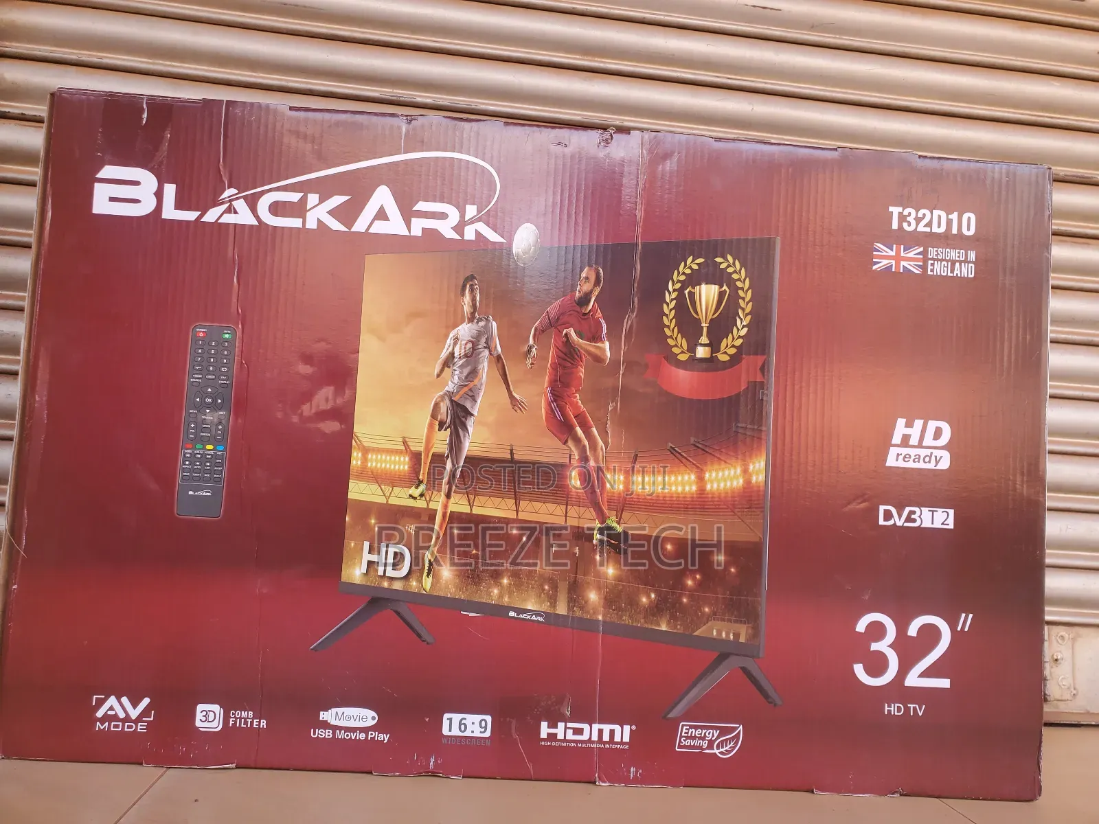 It's Blackark 32" Digital With Free to Air Deconder