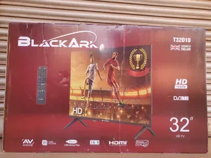 It's Blackark 32" Digital With Free to Air Deconder