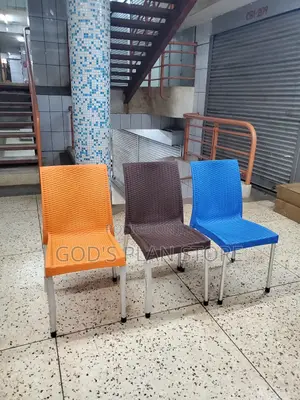 Ratten Plastic Chairs Plastic Chairs