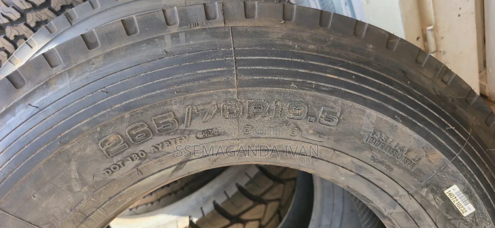 265/70r19.5 LCT H/W Front Tyres