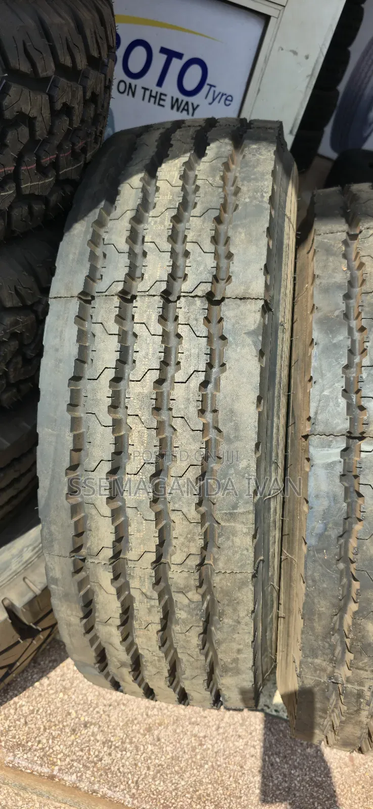 265/70r19.5 LCT H/W Front Tyres
