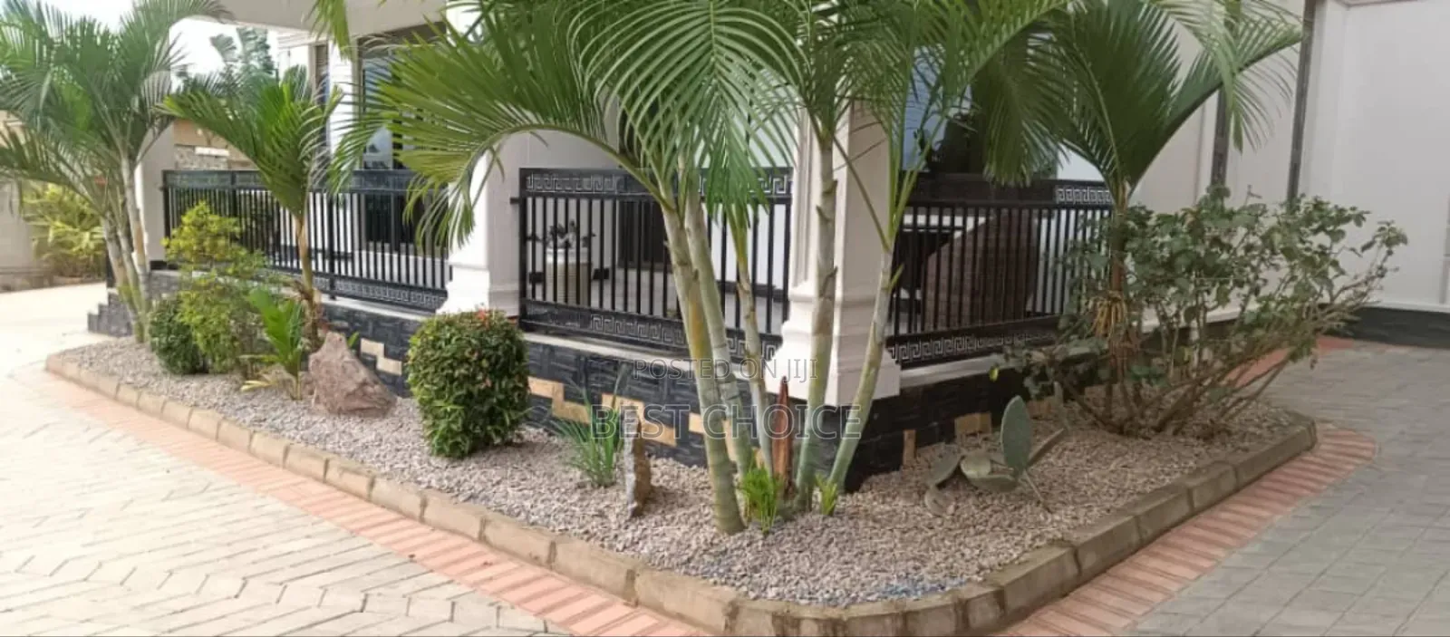 Designing Outdoor Spaces With Elegance and Flair.
