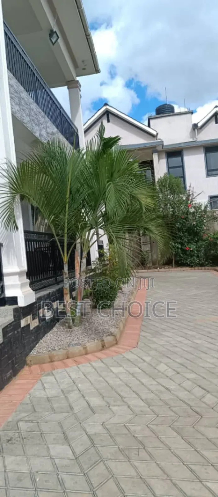 Designing Outdoor Spaces With Elegance and Flair.