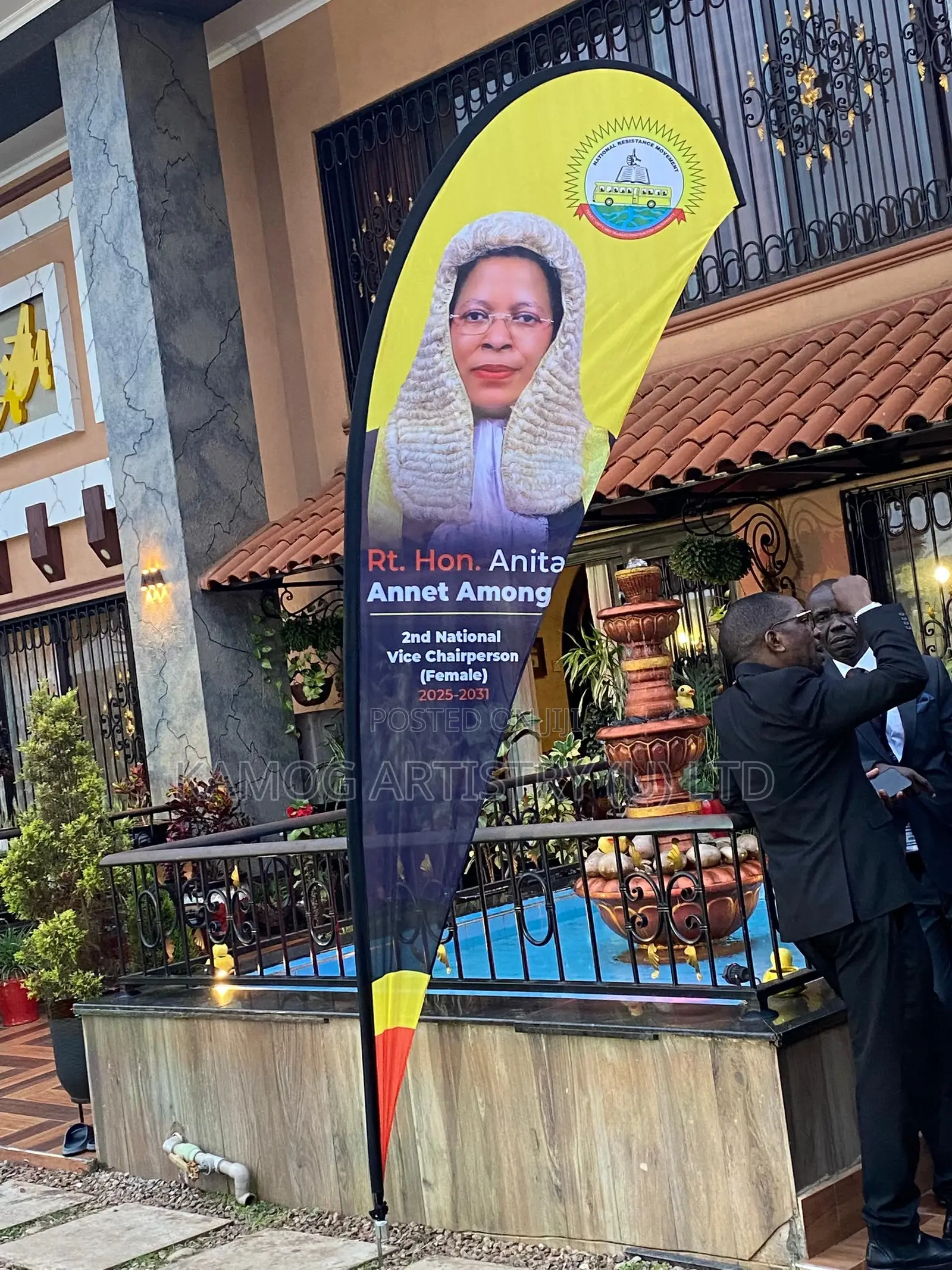 5m Tear Drop Banner