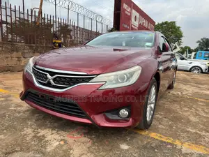 Toyota Mark X 2.5 AWD 2012 Red
