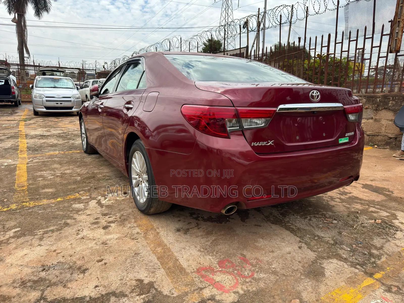 Toyota Mark X 2.5 AWD 2012 Red