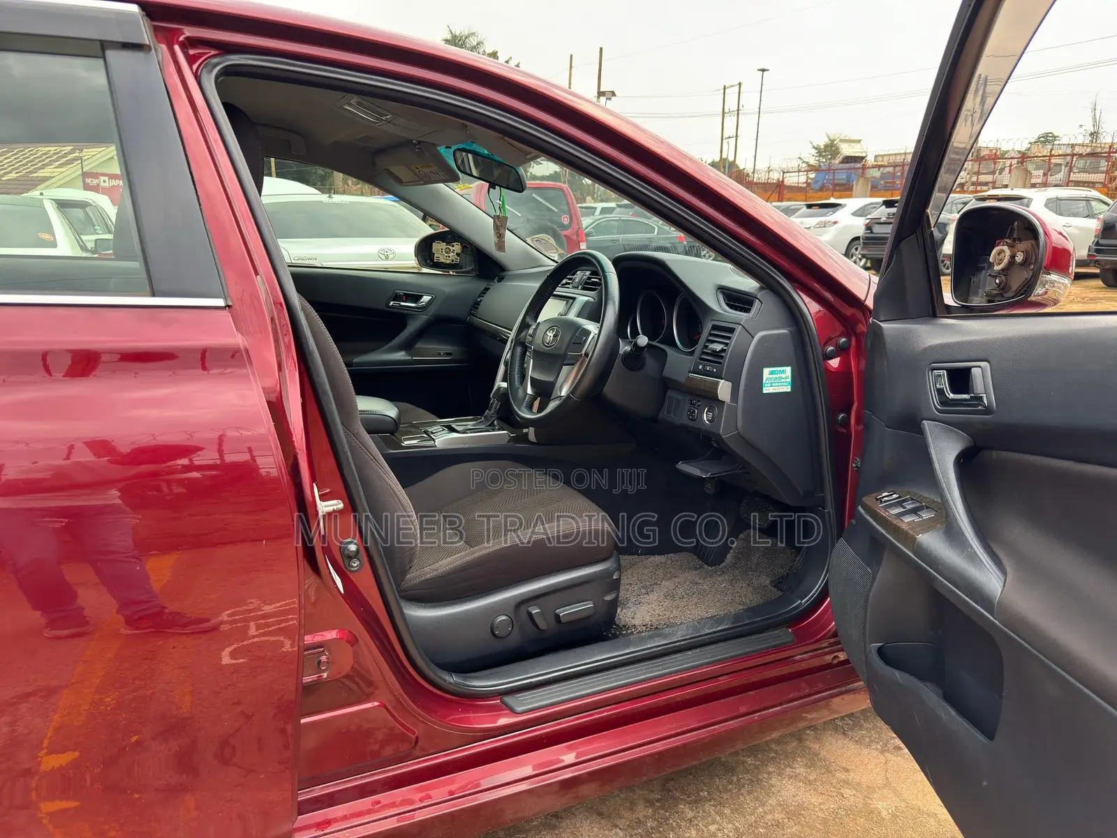 Toyota Mark X 2.5 AWD 2012 Red