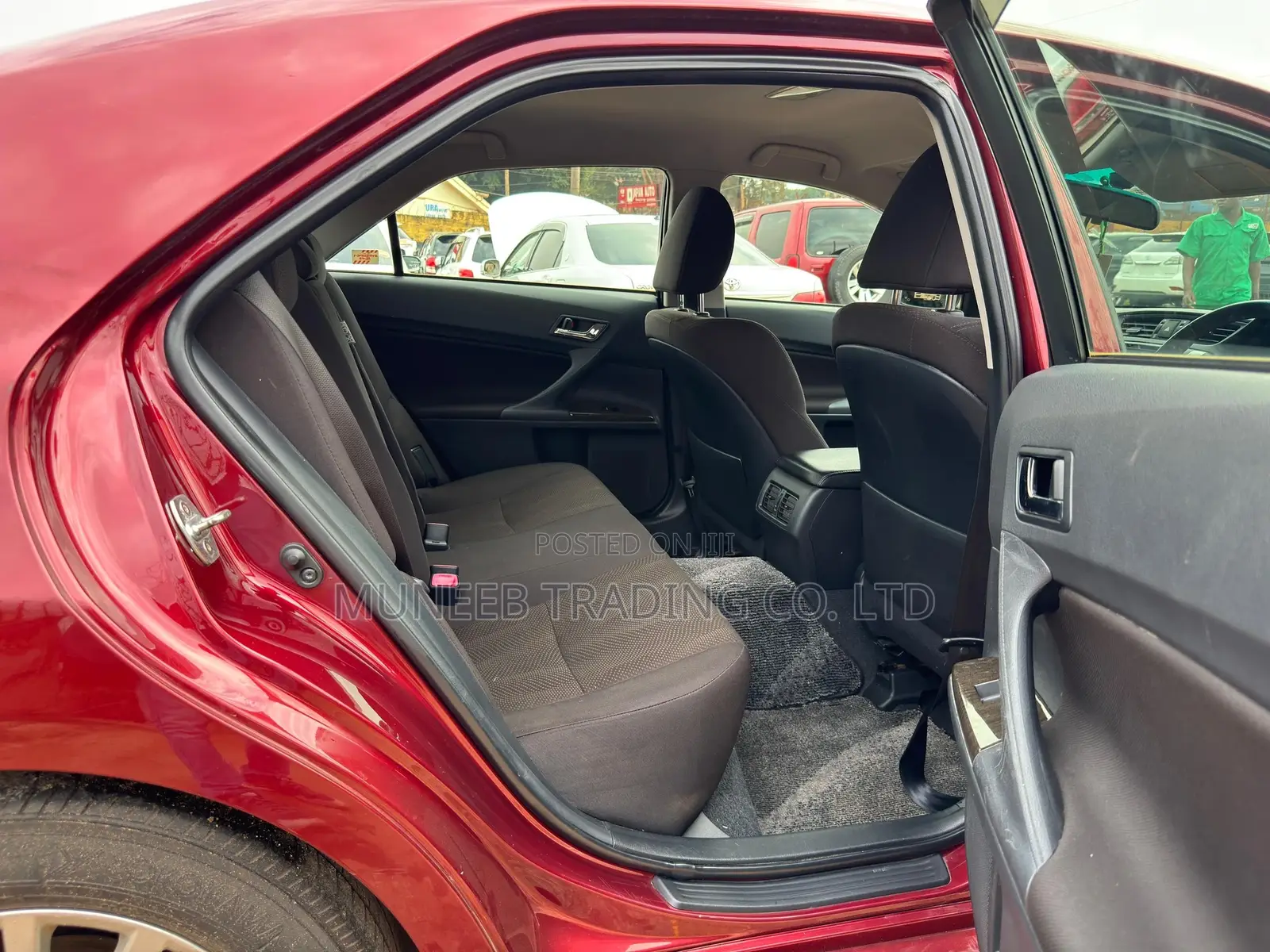 Toyota Mark X 2.5 AWD 2012 Red