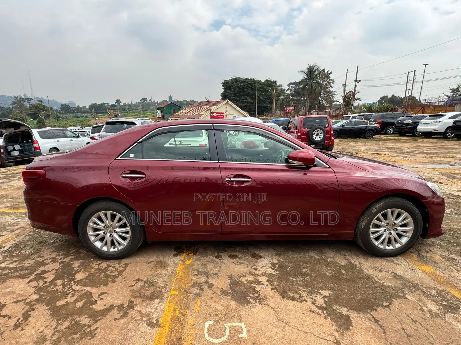 Toyota Mark X 2.5 AWD 2012 Red