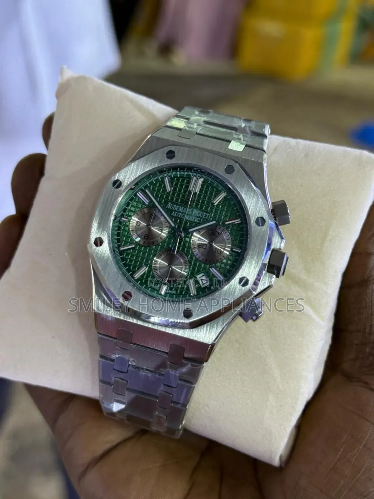 Audemars Piguet Stainless Steel Men's Classy Analog Watch