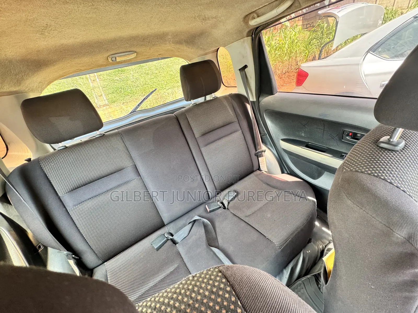 Toyota IST 2002 Silver