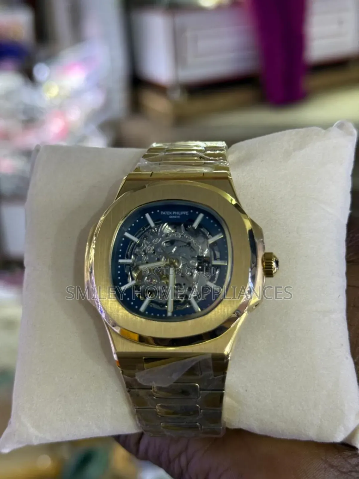 Patek Phillipe Men's Mechanical Wrist Time Piece at Discount
