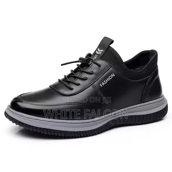 Laced Sports Shoes Water Resistant, Anti-Slip Sole