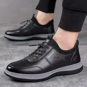 Laced Sports Shoes Water Resistant, Anti-Slip Sole