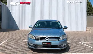 Volkswagen Passat 1.4 TSI Sedan 2012 Blue