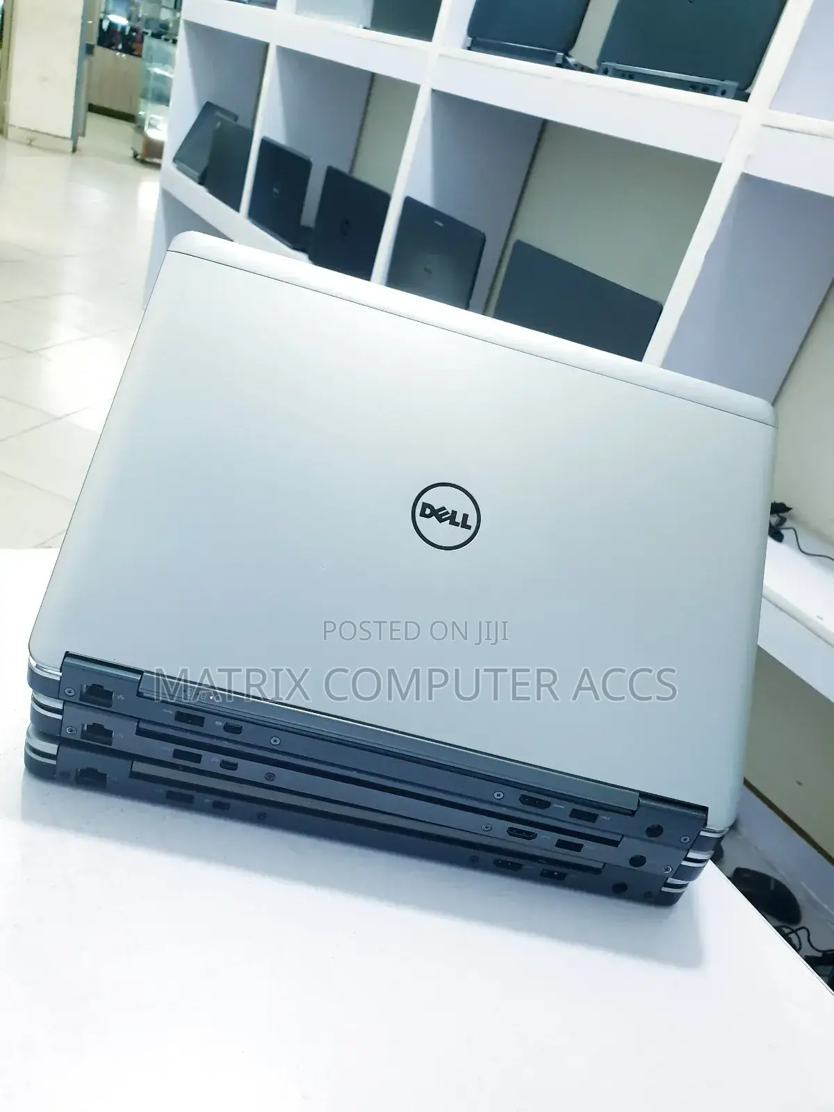 Laptop Dell Latitude 7400 4GB Intel Core I7 HDD 500GB