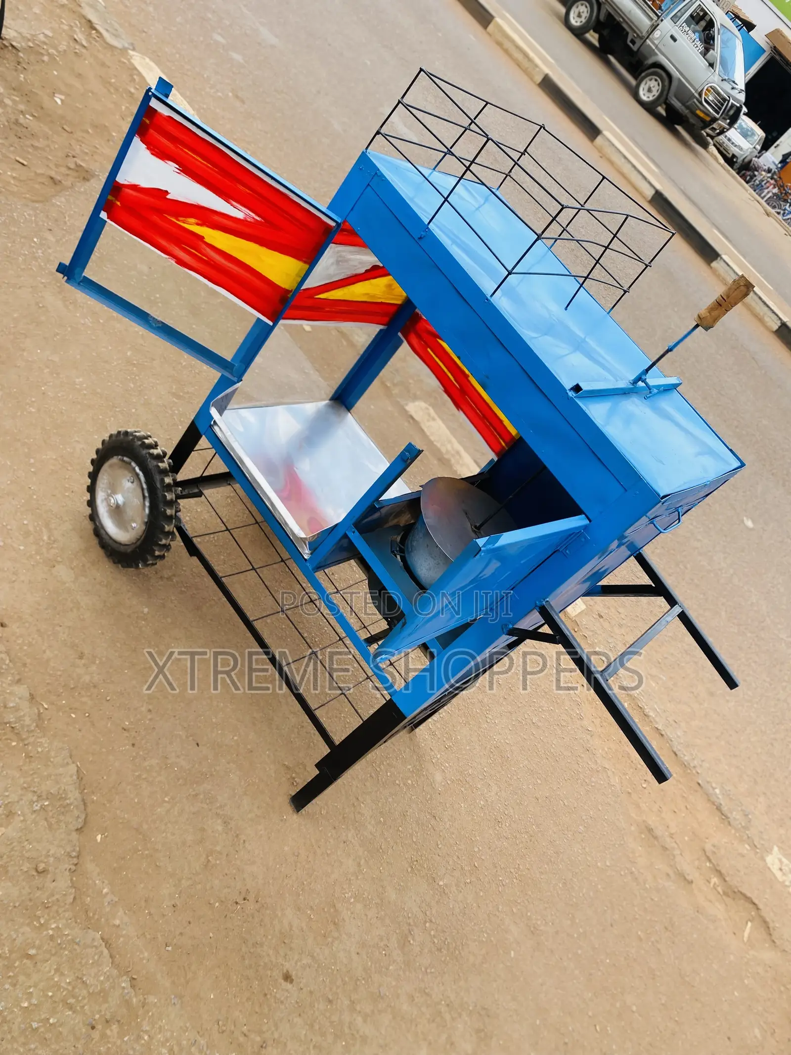 Walking Blue Profitably/ Popcorn Machine/ Charcoal