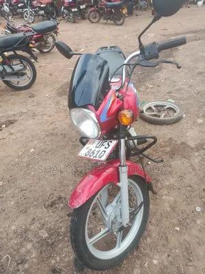 Bajaj CT 110X 2023 Red