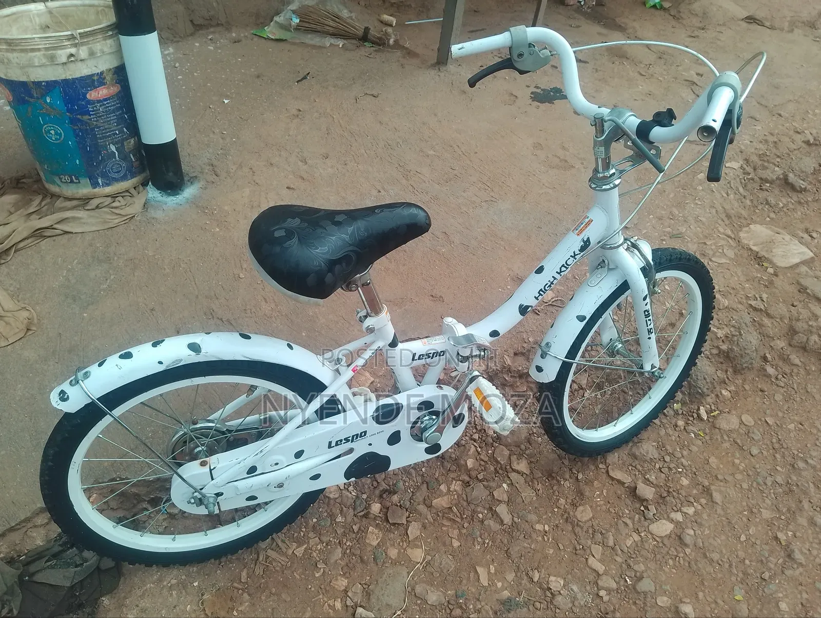 Lespo Dot Kids Bike