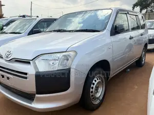 Toyota Probox 1.5 F 2WD 2016 Silver
