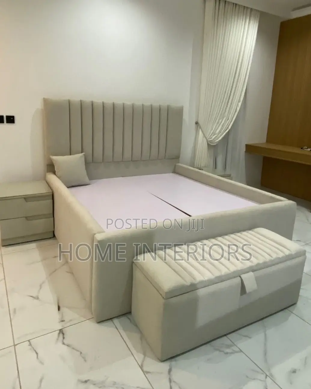 5 by 6 Bed With Drawers and Automan