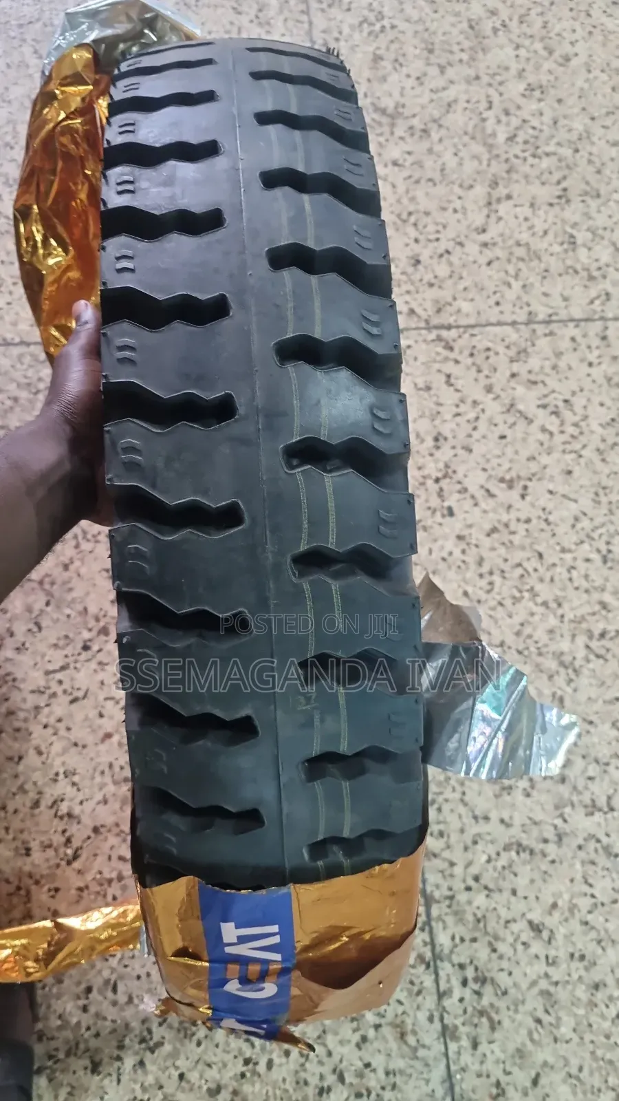 700r15 Original Ceat Tyes