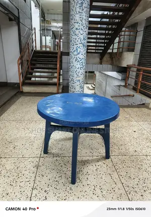 Plastic Table Plastic Table 5 Stands