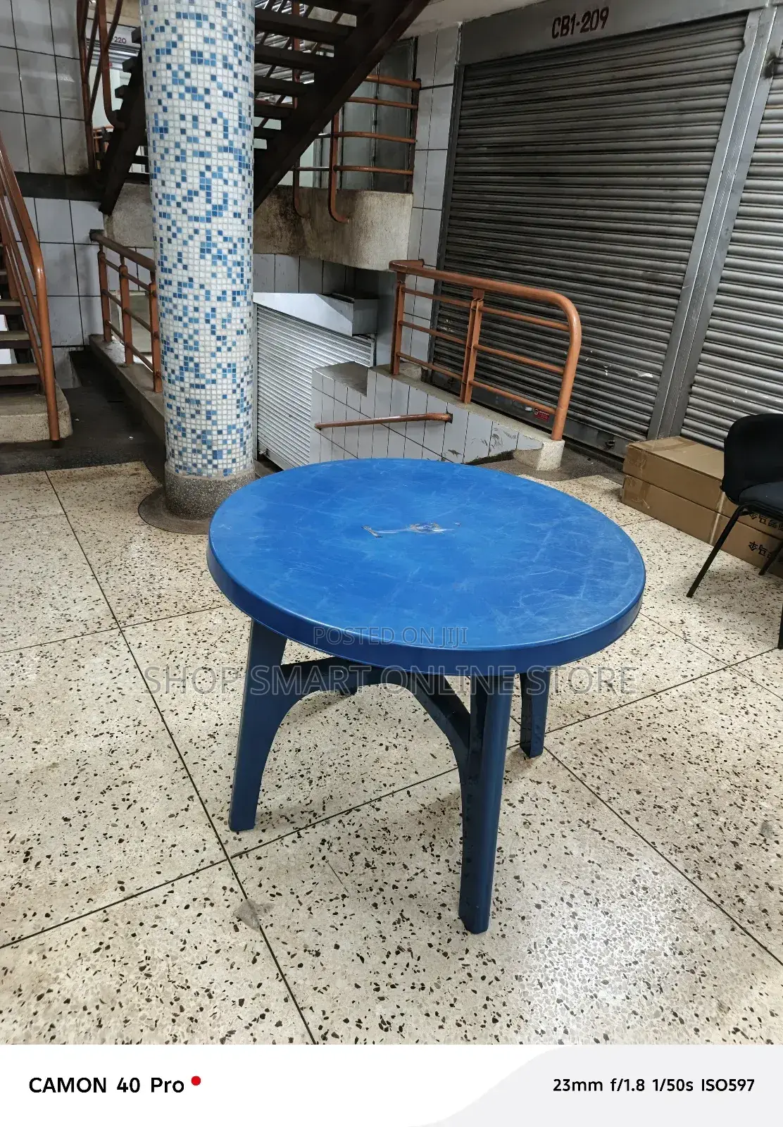 Plastic Table Plastic Table 5 Stands