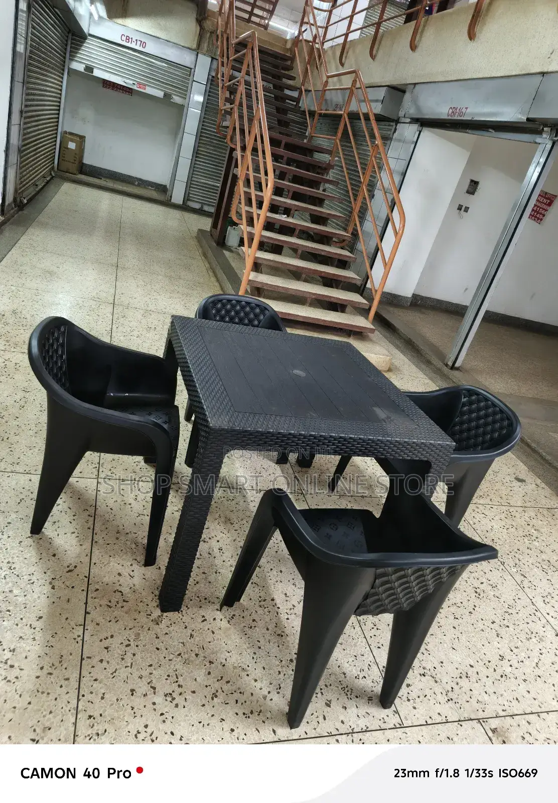 Outdoor Plastic Table and Sofa Chairs
