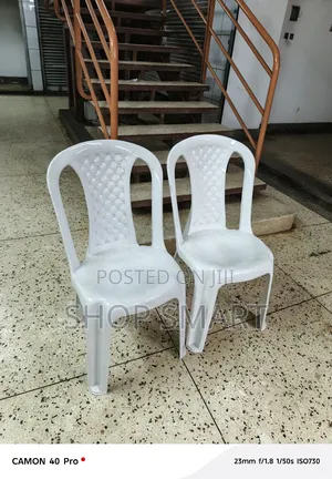 Photo - Plastic Chairs All Seasons