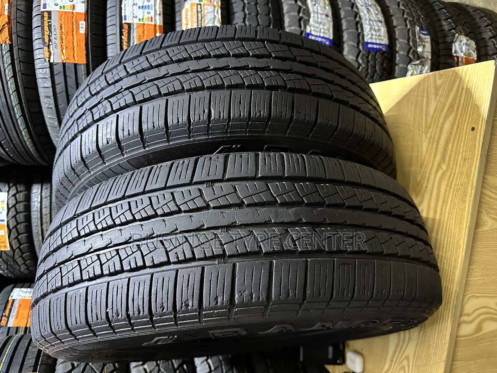 225/65r17 Jk Tires Foreign Used Good Condition