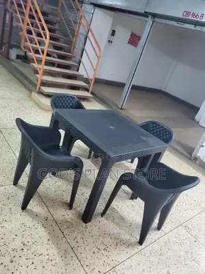 Office Plastic Chairs and Table
